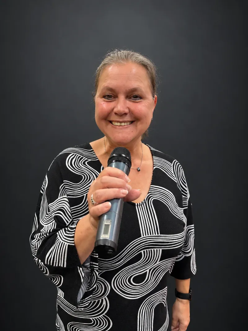 Jolanda Mertens, zang